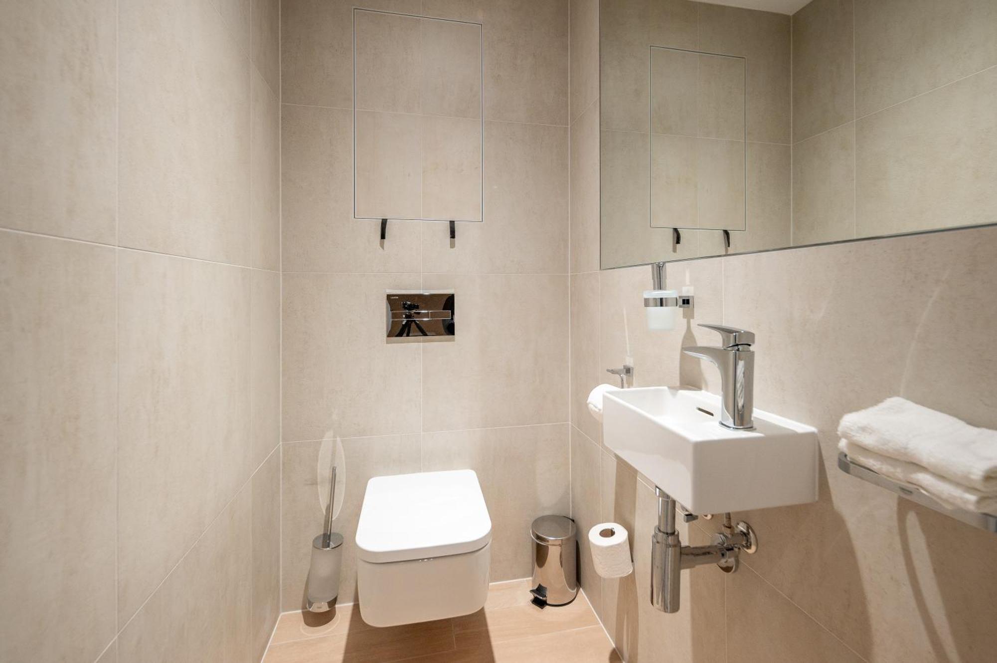 Eurovea Apartments 布拉迪斯拉发 外观 照片